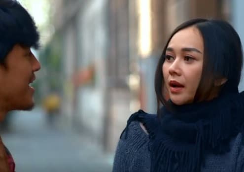 Film \'Arini: \', Cewek Pacari Brondong Bukan karena Materi