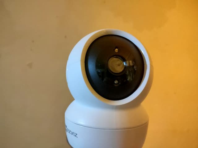 Mengenal Kamera CCTV EZVIZ C6N, Apa Itu Smart Tracking dan Smart IR?