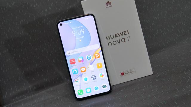 Review Huawei Nova 7: Hidup Tanpa Layanan Google, Biasa Aja?