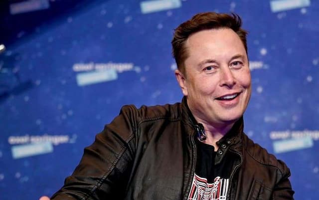 Elon Musk Tangguhkan Pembelian Twitter