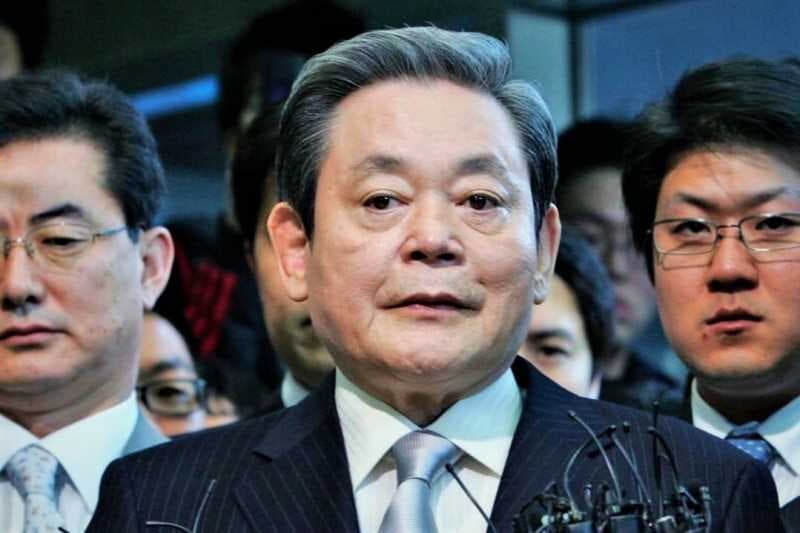 Pimpinan Samsung Lee Kun Hee Meninggal Dunia