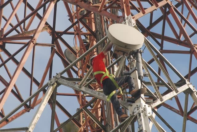 Telkomsel Janji Jaringan Telepon di Papua Normal 100 Persen di Akhir Pekan