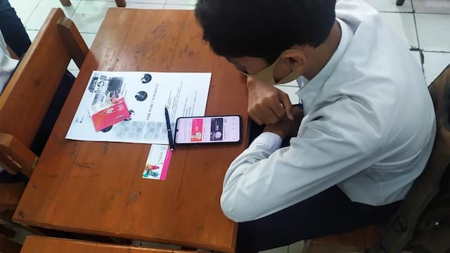 Dukung Belajar Jarak Jauh, 3 Indonesia Beri Internet Murah untuk Siswa Madrasah