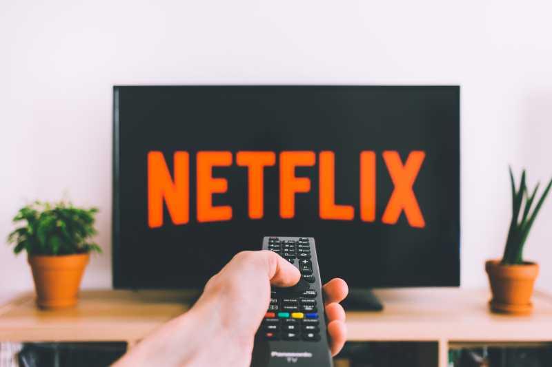 Menkominfo Singgung Konten Netflix, Harus Sesuai Budaya Indonesia