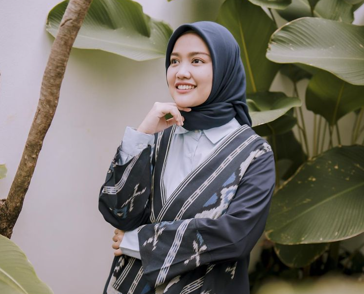 Diajeng Lestari, Sosok di Balik E-commerce Fashion Muslim Hijup
