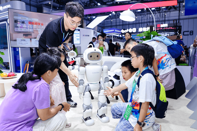 Bukan Cuma Disuruh, Robot Ini Dirancang untuk Memahami Isi Rumah