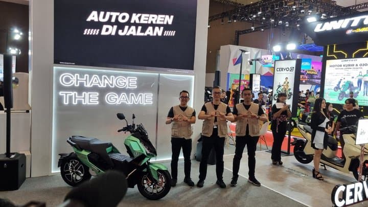 Tak Ada Motor Baru, Alva Umumkan Perluasan Area Charging di IIMS 2025 Tak Ada Motor Baru, Alva Umumkan Perluasan Area Charging di IIMS 2025
