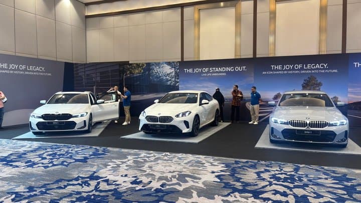 BMW Santai Hadapi Gempuran Mobil Premium China, Beda Level?