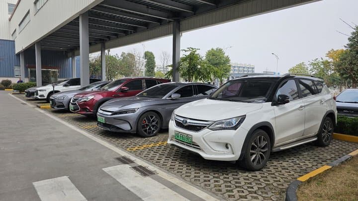 Perang AS-Israel dan Iran Picu Lonjakan Mobil Listrik