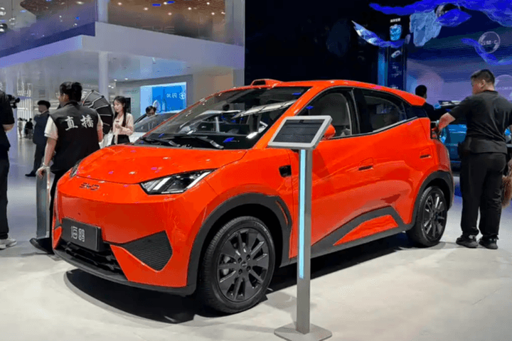 BYD Atto 1 Facelift Meluncur, Lebih Bertenaga dan Jarak Makin Jauh