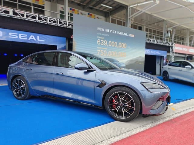 BYD Seal 2025 Hadir di RI, Kini Pakai Suspensi Pintar DiSus-C