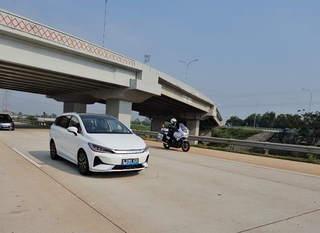 Pengguna Mobil Listrik Naik Empat Kali Lipat di Mudik 2025