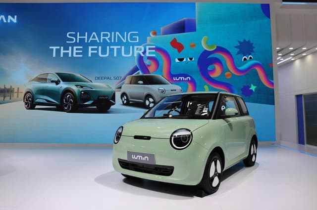 GJAW 2025: Ini Dia Mobil Listrik Termurah di Indonesia, Rp178 Jutaan!