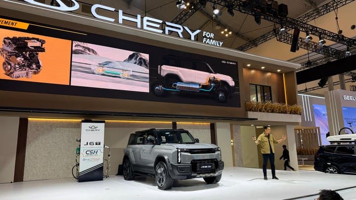 GIIAS 2026: Chery Luncurkan J6T CSH Berteknologi REEV