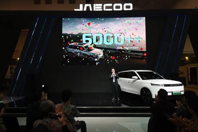 GJAW 2025: JAECOO J5 Tembus 6.000 Unit Pemesanan, Harga Gak Naik!