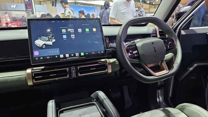     Head Unit Mobil Berbasis Android Dibidik Malware, Ini Risikonya