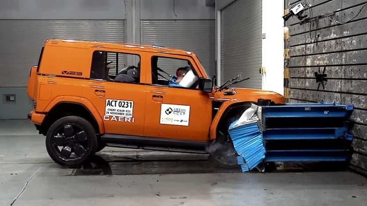 iCar V23 yang Siap Meluncur di Indonesia Lakukan Uji Tabrak ASEAN