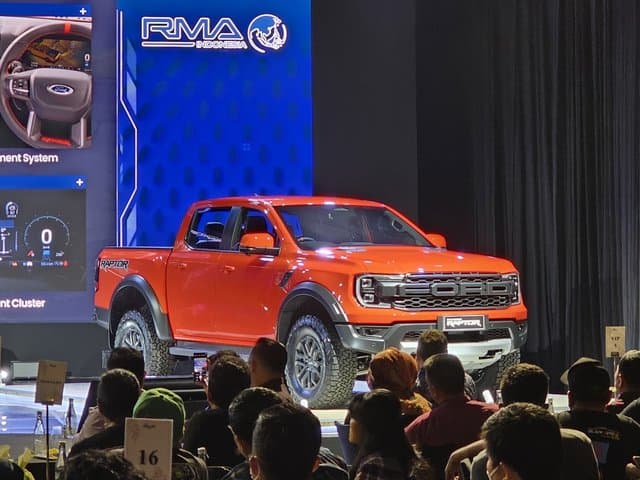 Tarif Impor Trump Malah Bikin Harga Mobil Amerika Makin Mahal