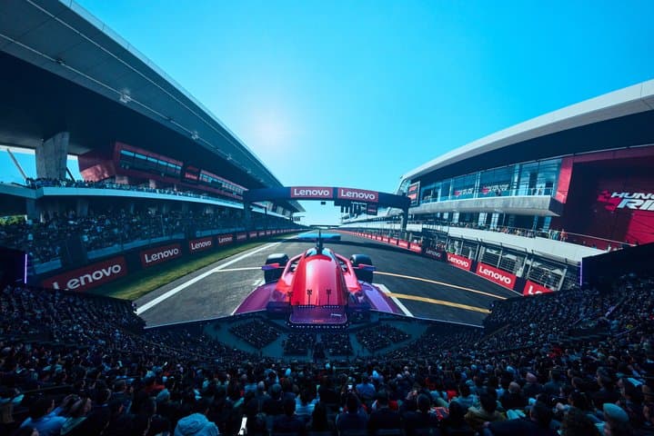 Gak Cuma Mobil, Server F1 Juga 'Ngebut' Pakai Pendingin Cair Lenovo