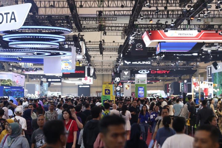 Pasar Otomotif RI Ngegas di April 2026, Jualan Naik 30 Persen!