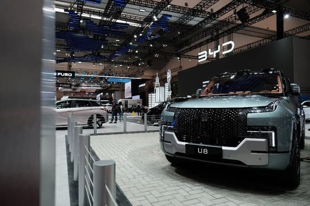 Jualan Mobil Listrik Melesat Kalahkan Hybrid, Mobil ICE Makin Melempem