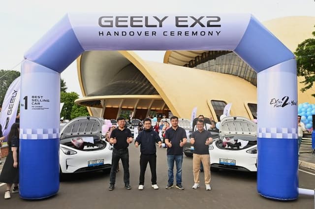 5.000 Unit Geely EX2 di Indonesia dan Thailand Diserahkan ke Konsumen