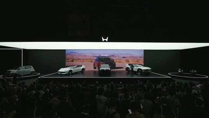 Honda Pamer Teknologi di Japan Mobility Show 2025, Ada Brio Listrik!