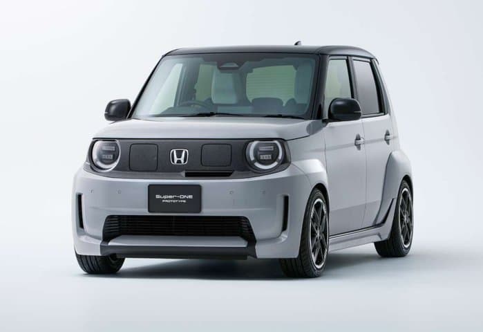 Honda Brio Listrik Meluncur di Singapura, Harga Tembus Rp2,3 Miliar!