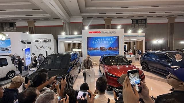 Jajaran Mobil Hybrid Honda di GIIAS Bandung 2025