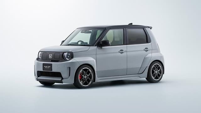 Honda Daftarkan 'Brio Listrik' di Indonesia, Nilai Jual Rp200 Jutaan