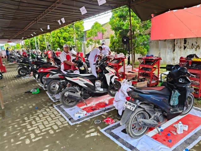 Honda Motor Bikin Layanan Servis Gratis Buat Korban Banjir Sumatra