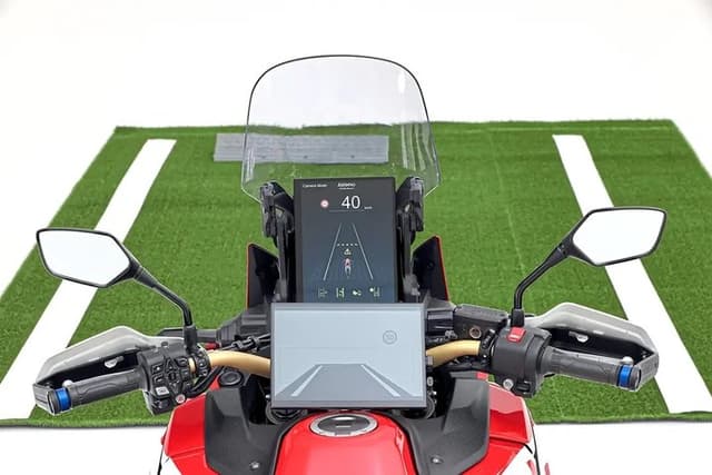 Bukan Cuma Mobil, Honda Kembangkan Teknologi ADAS di Motor