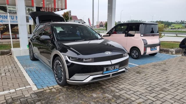 Biang Kerok Anjloknya Harga Bekas Mobil Listrik