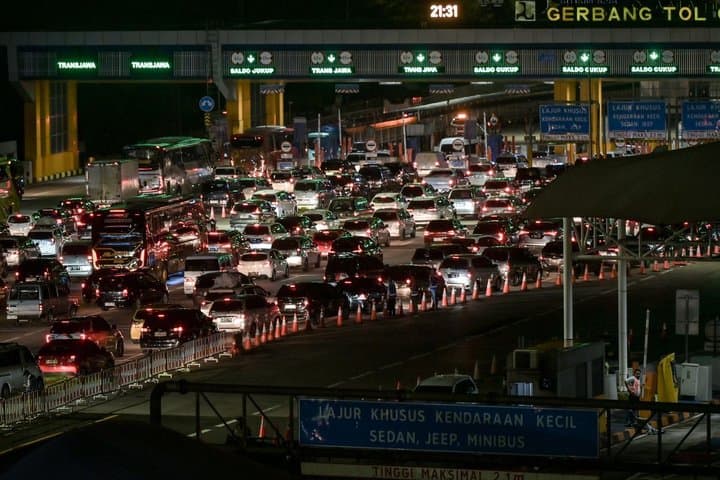 One Way Nasional Berlaku, Waspadai Aturan Lajur Biar Nggak Bahaya