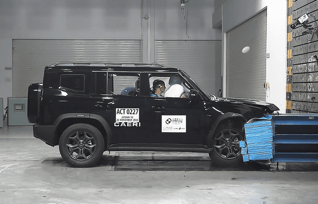 SUV Offroad  Jetour T2 Dites Tabrak, Bagaimana Hasilnya?
