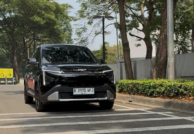 First Drive Kia All New Carens, MPV Keluarga Enak dengan Captain Seat