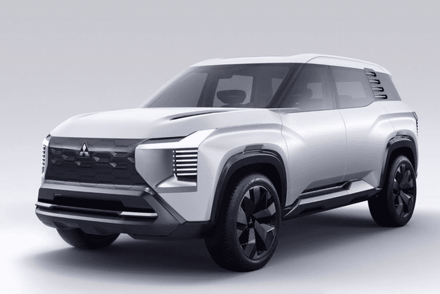 Cara Unik Mitsubishi Kenalkan XForce 7 Seater, Siap Meluncur!