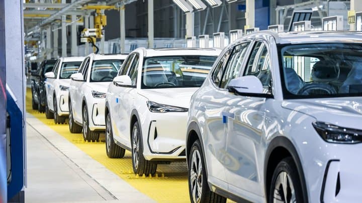     Malaysia dan Vietnam Gas Pol Mobnas EV, Indonesia Kapan Nyusul?