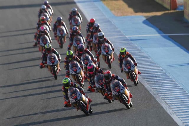 Dari Posisi 17, Taktik Ramadhipa Bawa Indonesia Juara di Jerez!