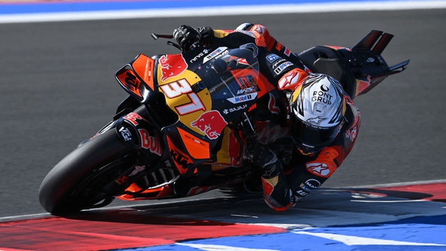 Bukan Ducati! KTM Jadi Motor Terkencang MotoGP 2025