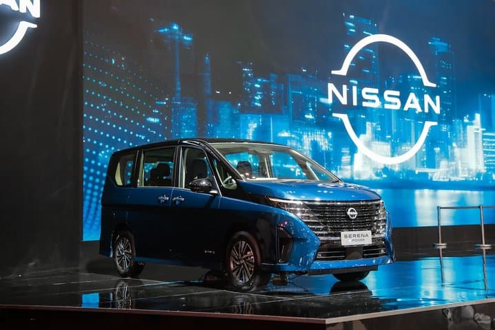 Minat Beli Nissan Serena e-Power? Indennya Sampai 4 Bulan!