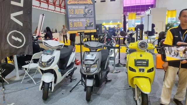 Subsidi Motor Listrik Mundur Karena Tarif Impor Trump?