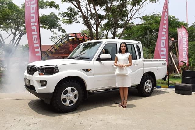 Spesifikasi Pikap 4x4 Mahindra dan Tata Motors yang Diimpor dari India