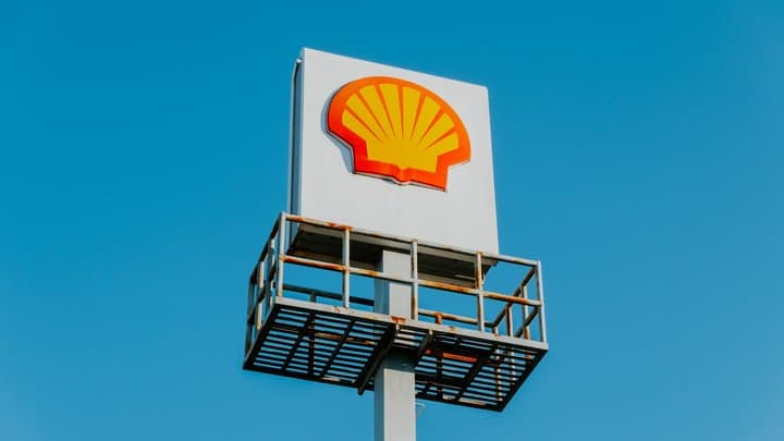 Shell Siap Akuisisi BP, Tunggu Harga Minyak Turun