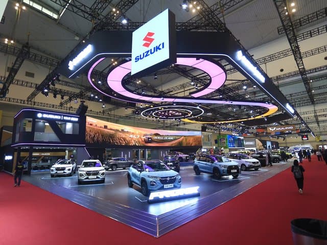 GIIAS 2026: Test Drive Mobil Suzuki Bisa Bawa Pulang Motor GSX-R150