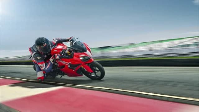 Lebih Murah dari Yamaha R25, TVS Apache RR 310 Fiturnya <em>Overkill</em>