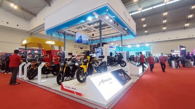 Motor TVS Tebar Promo hingga Jutaan Rupiah di IMOS 2025