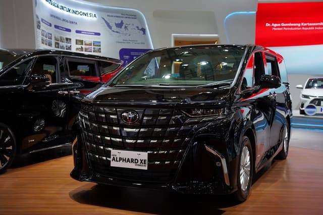 IIMS 2026: Toyota Hadirkan Alphard 'Paket Hemat', Masih Mewah?