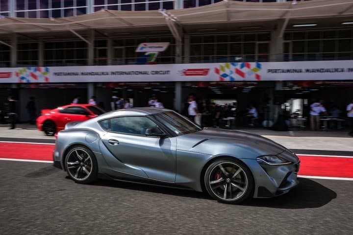 Begini Rasanya Menjajal Toyota GR Supra di Sirkuit Mandalika
