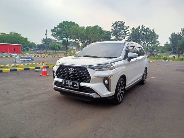 Toyota Veloz Bensin Bakal Stop Jualan, Cuci Gudang Diskon Rp30 Jutaan